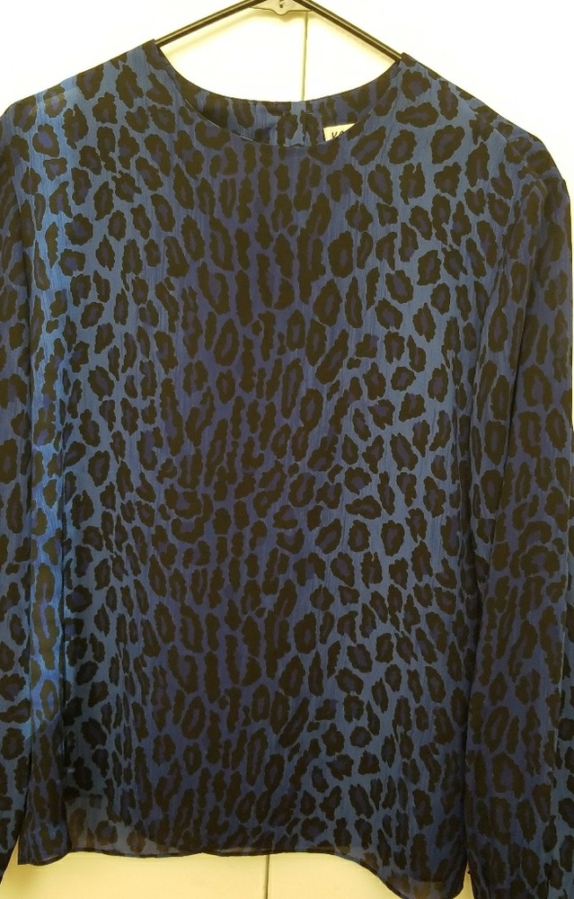 Women blouse